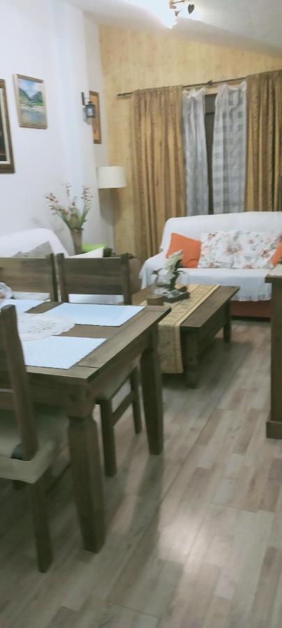 Alborada Apartment Pinos Genil Luaran gambar