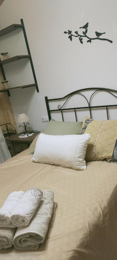 Alborada Apartment Pinos Genil Luaran gambar