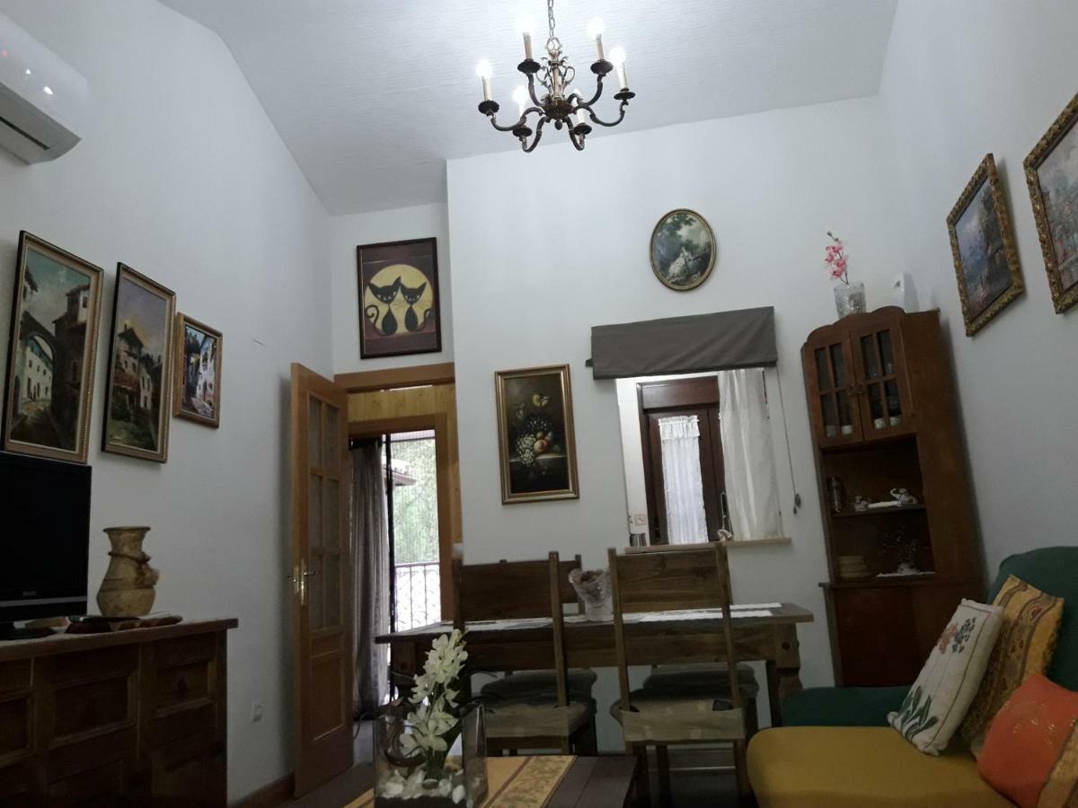 Alborada Apartment Pinos Genil Luaran gambar